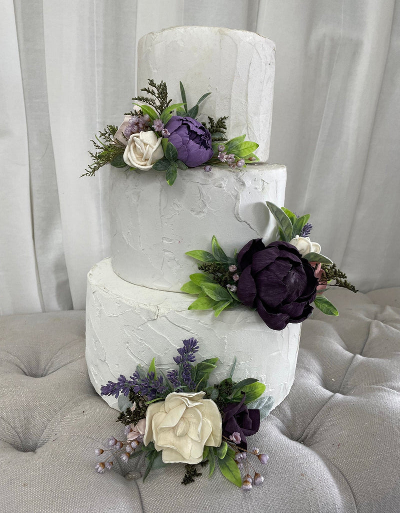 sola wood flower cake accents with custom colors including purple, lilac and white