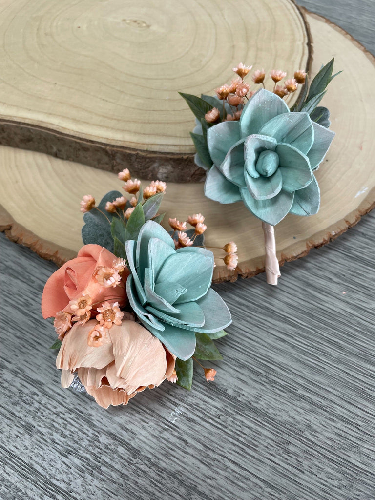 custom sola wood flower boutonniere and corsage set for wedding party groomsmen and mothers of the brides and grooms