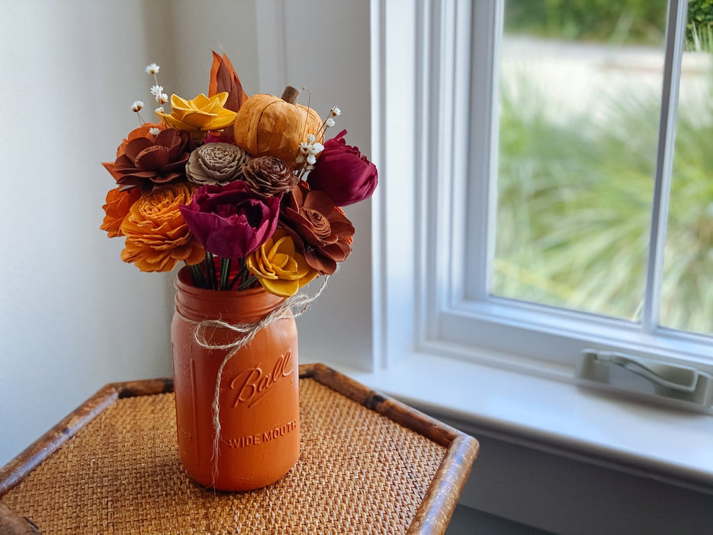 Fallin For You Arrangement - PineandPetalWeddings