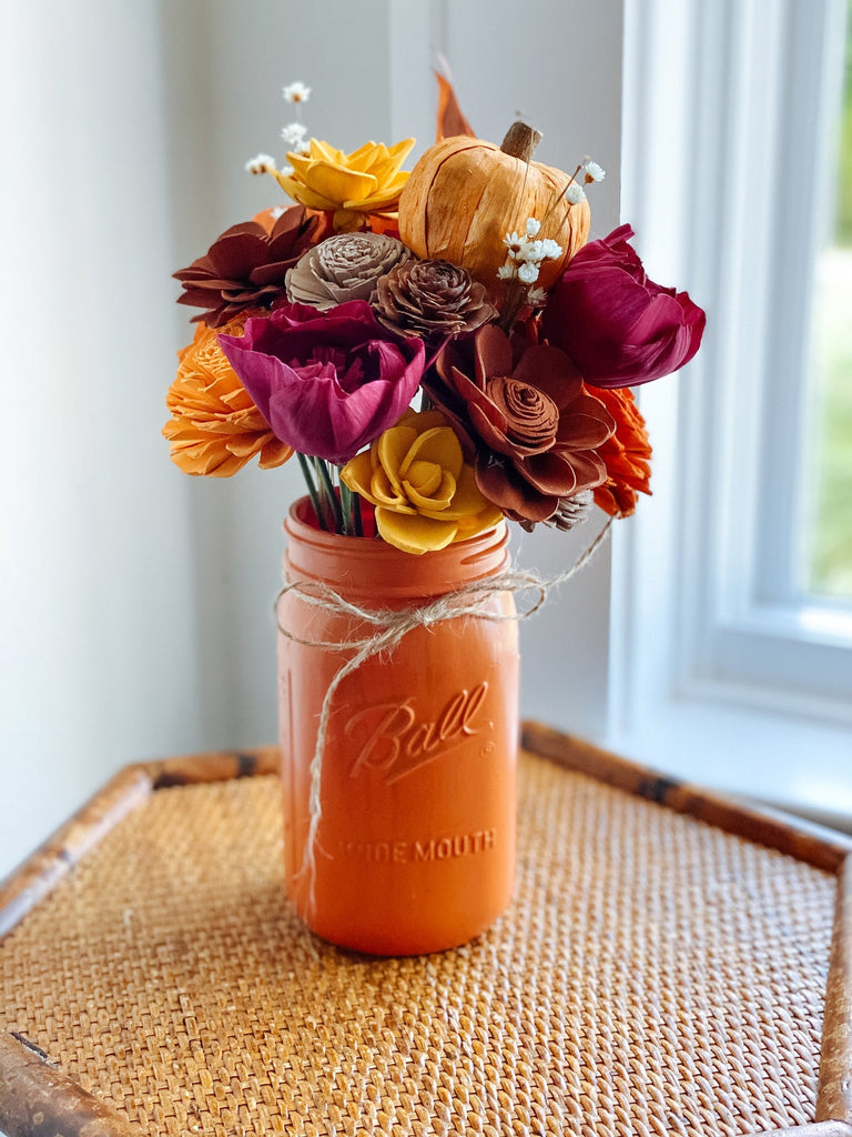 Fallin For You Arrangement - PineandPetalWeddings