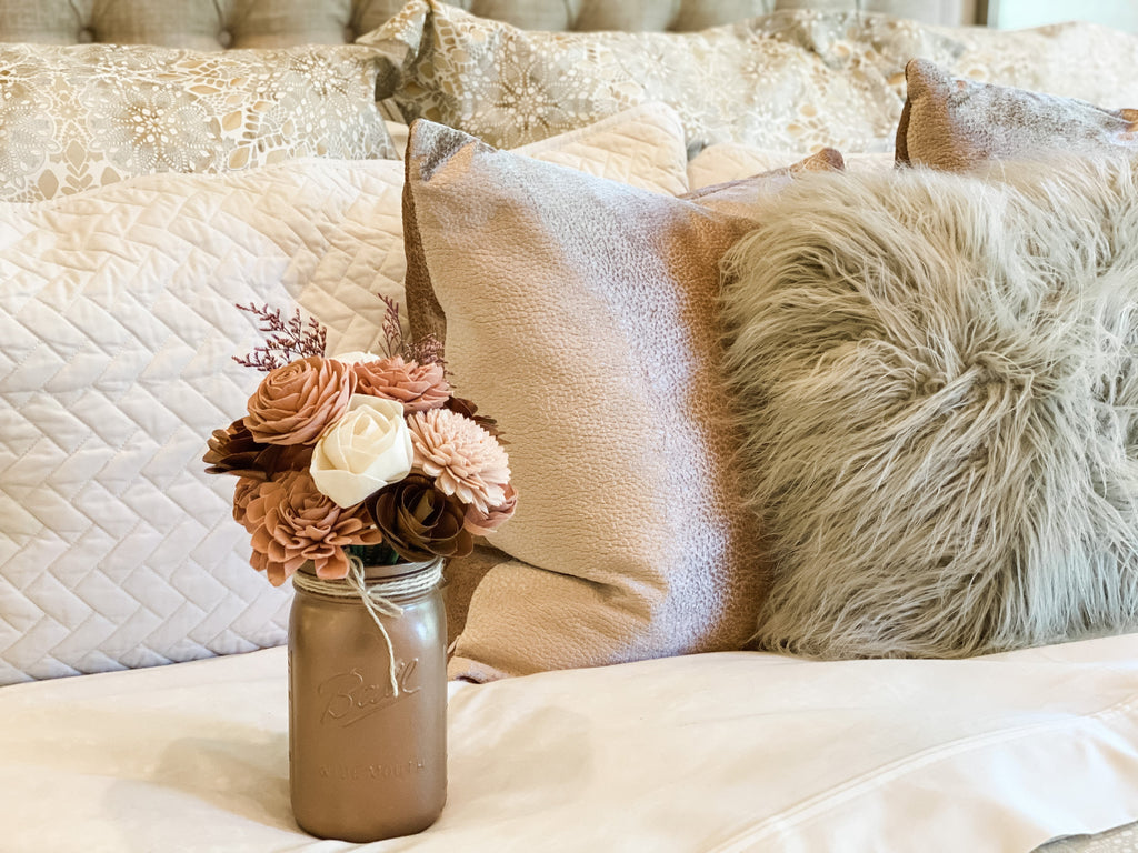 modern farmhouse decor ideas with rose gold and blush