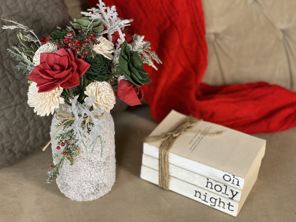 send a red and green flower arrangement gift 