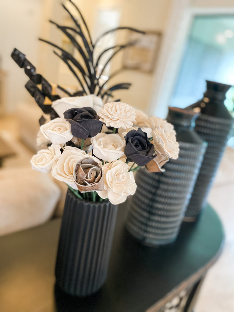 corporate party decor ideas in black and white