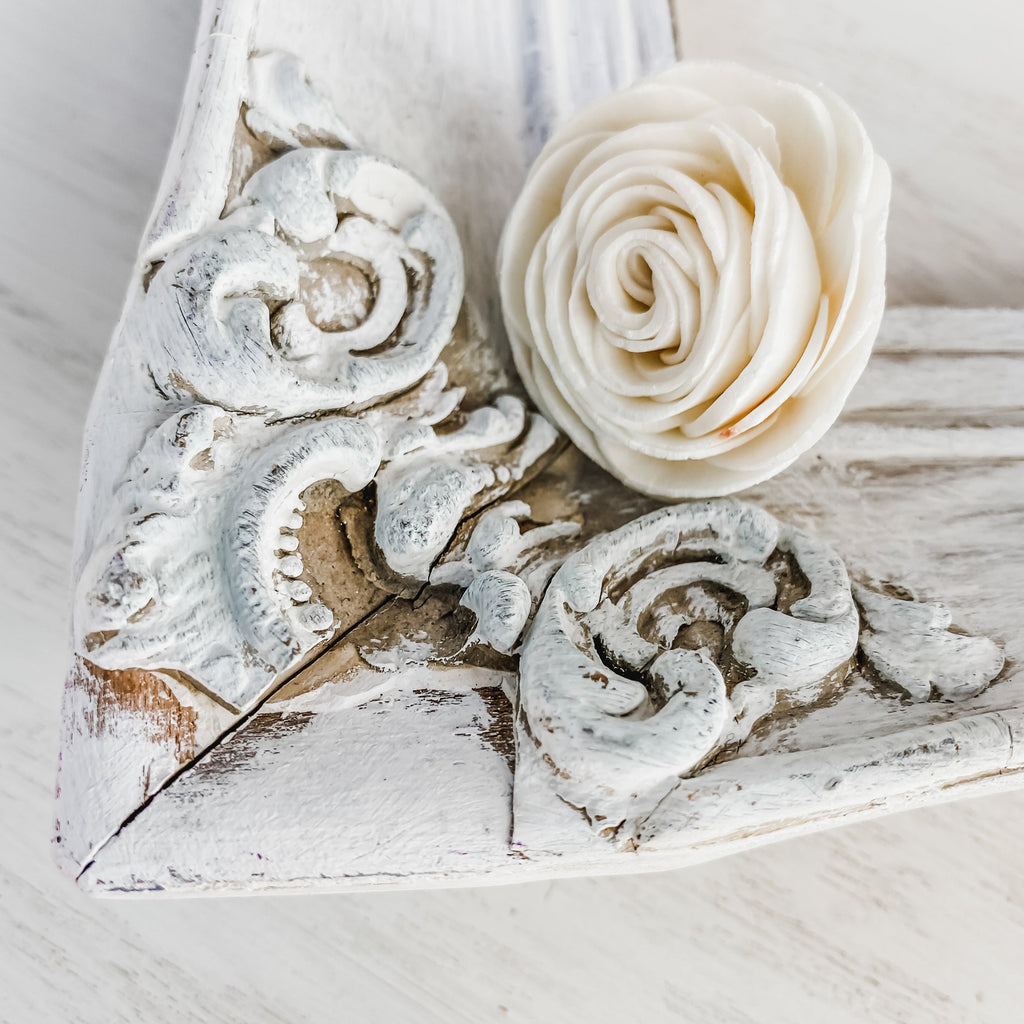 loose pre-dyed beauty grace roses by Pine and Petal Market 