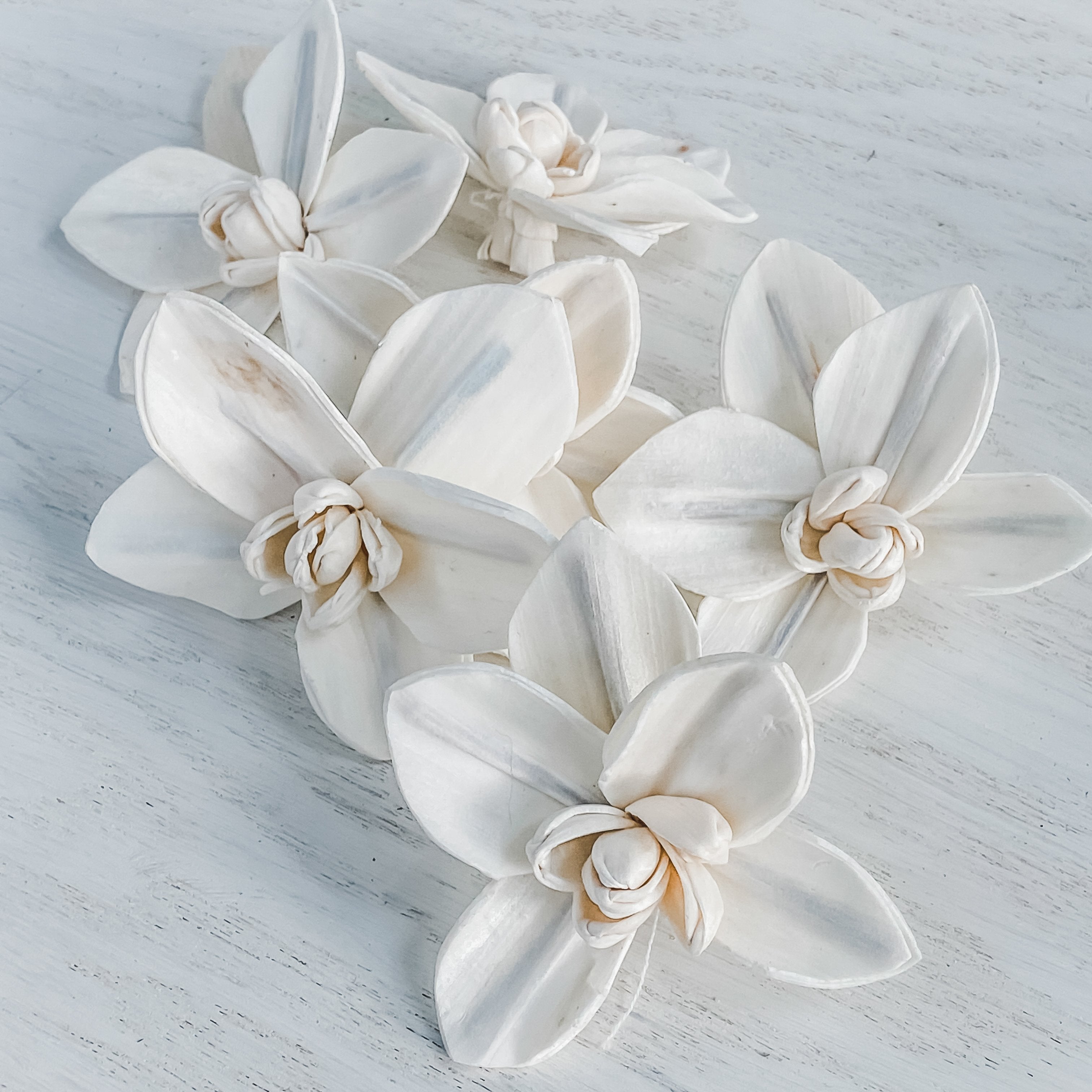 Burlap Flowers with Ivory Lace (1 Dozen)