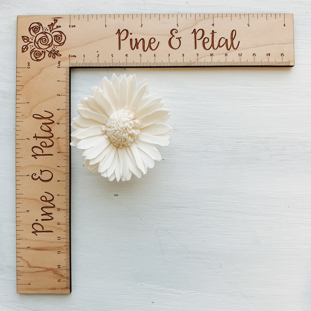 2" sized sola wood gerber daisy or sunflowers for wedding DIY and decor